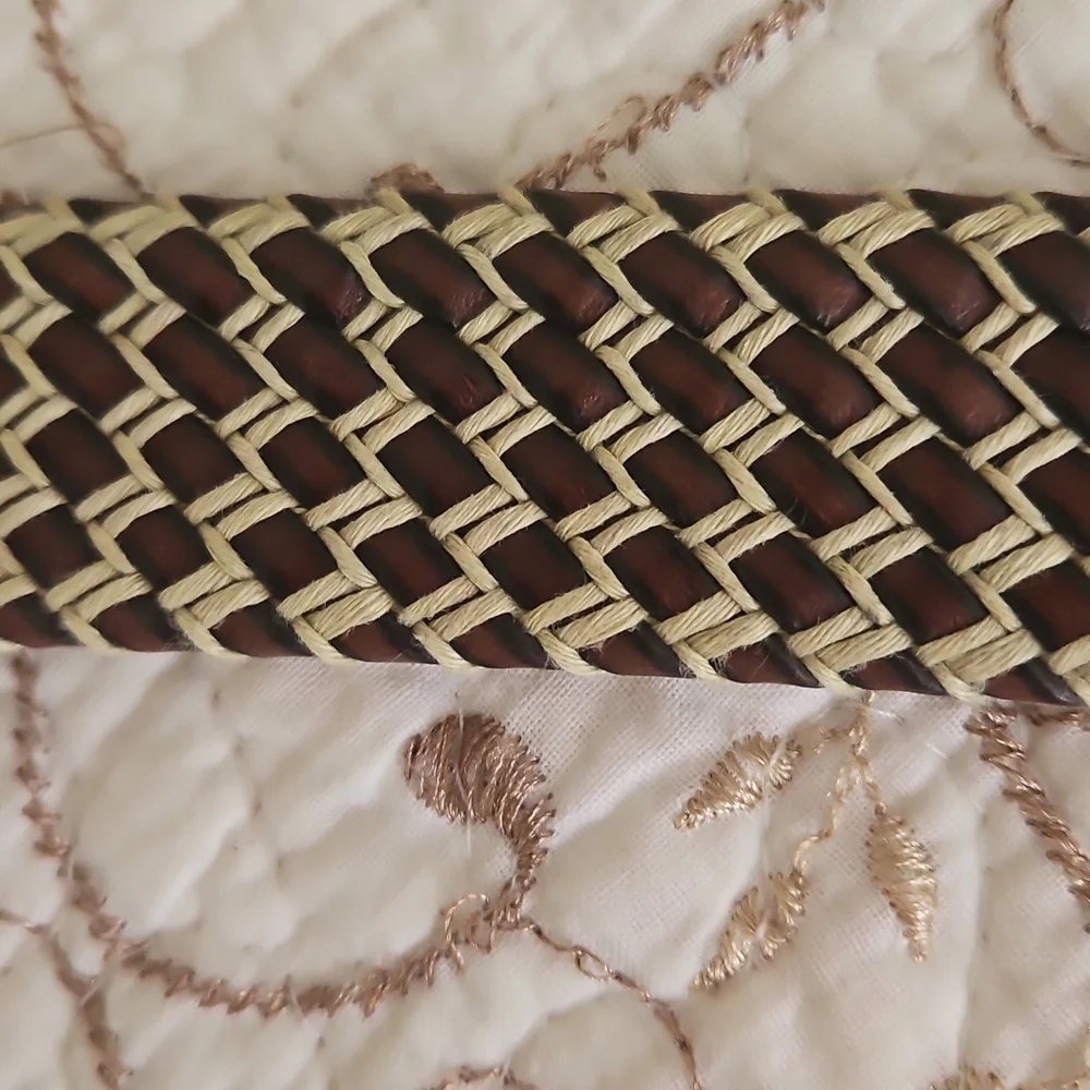 Vintage Genuine Leather Men's Belt With Cord Braids Size 34 - Picture 6 of 12